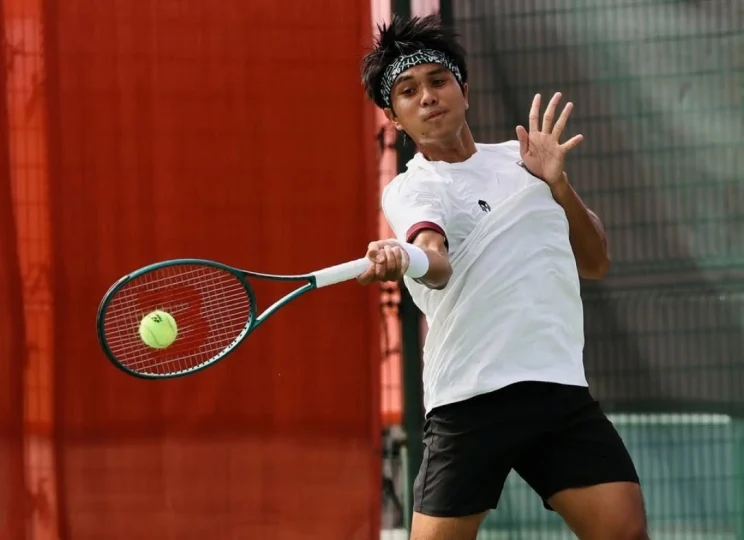 Rifqi Melaju ke Semifinal Turnamen ITF Singapura Setelah Kalahkan Petenis Thailand